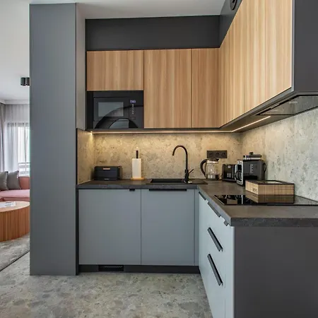 Apartment Obroncow Pokoju 15